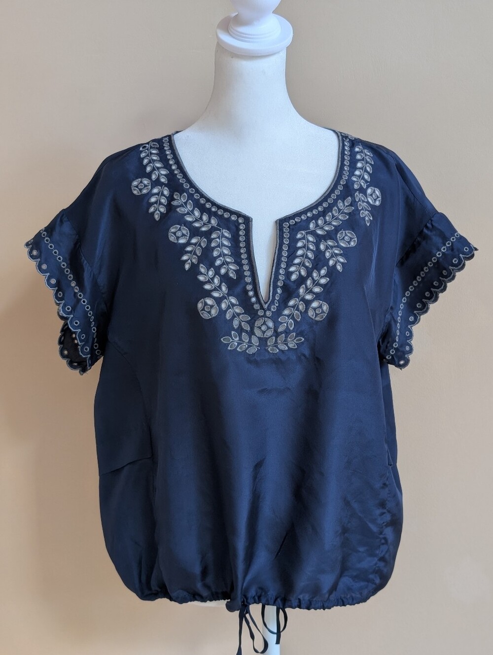 BCBGMaxAzria Silk Navy Blue Cutwork V Neck Blouse Size M